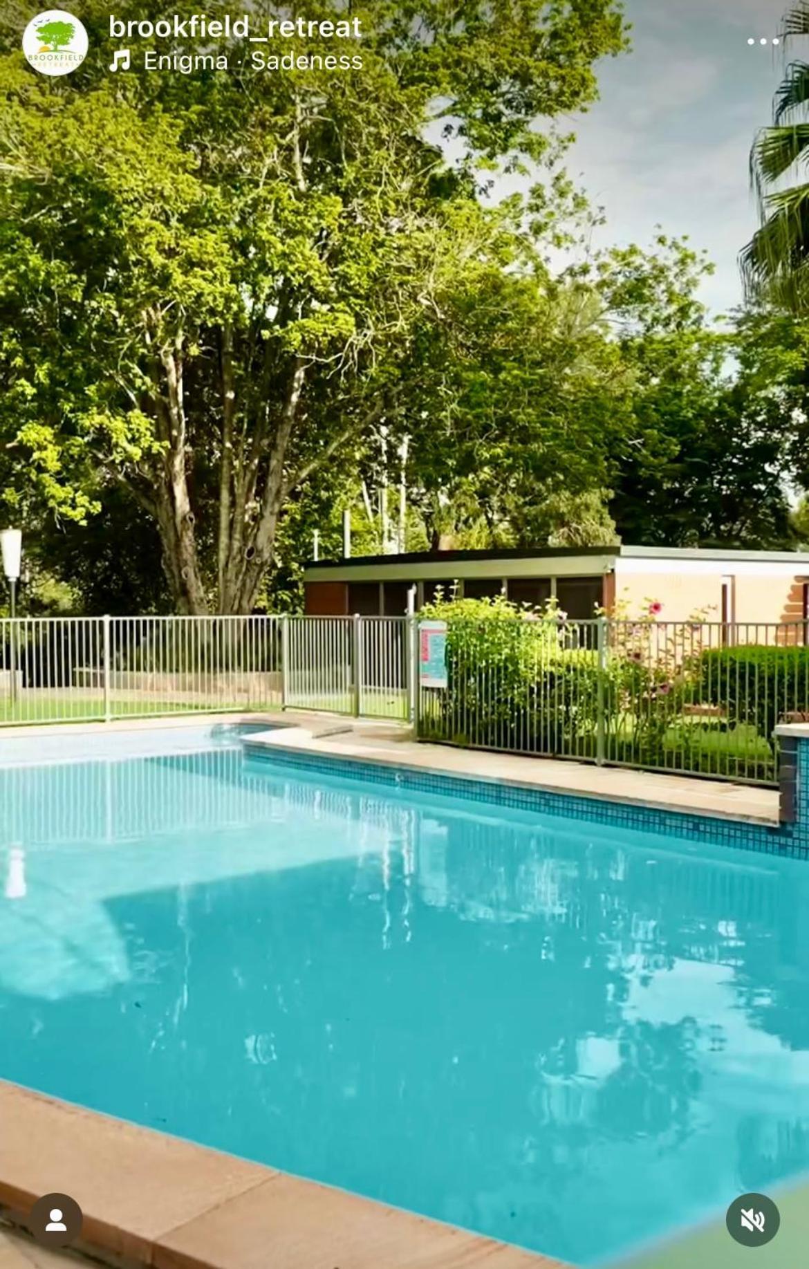 Spacious Hideaway Retreat, Brookfield, Brisbane Exterior photo