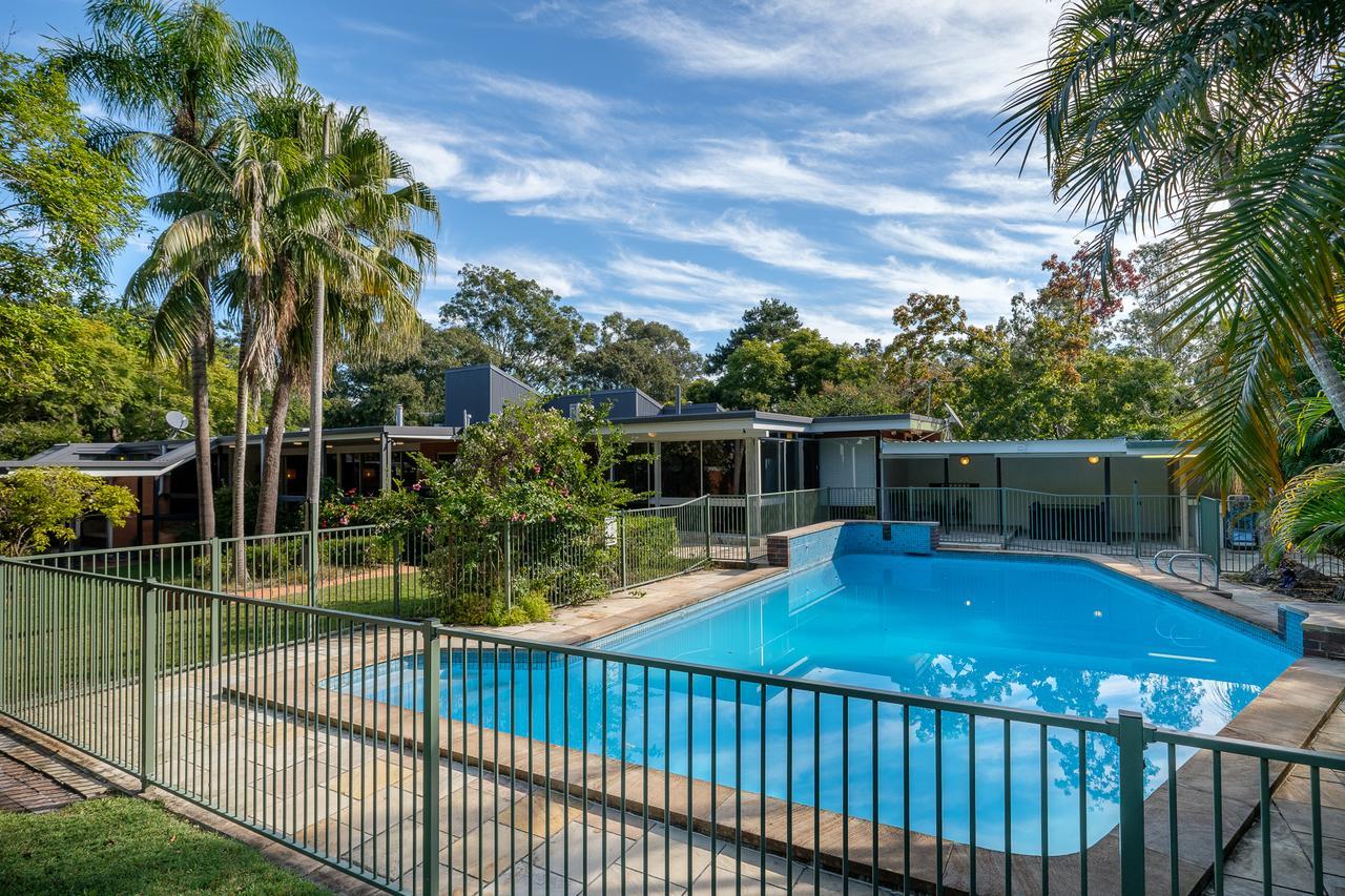 Spacious Hideaway Retreat, Brookfield, Brisbane Exterior photo
