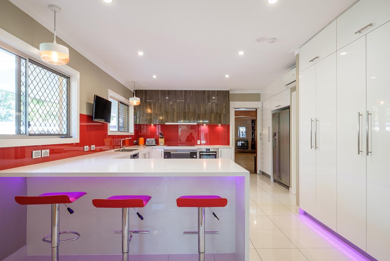 Spacious Hideaway Retreat, Brookfield, Brisbane Exterior photo